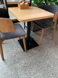  4305  